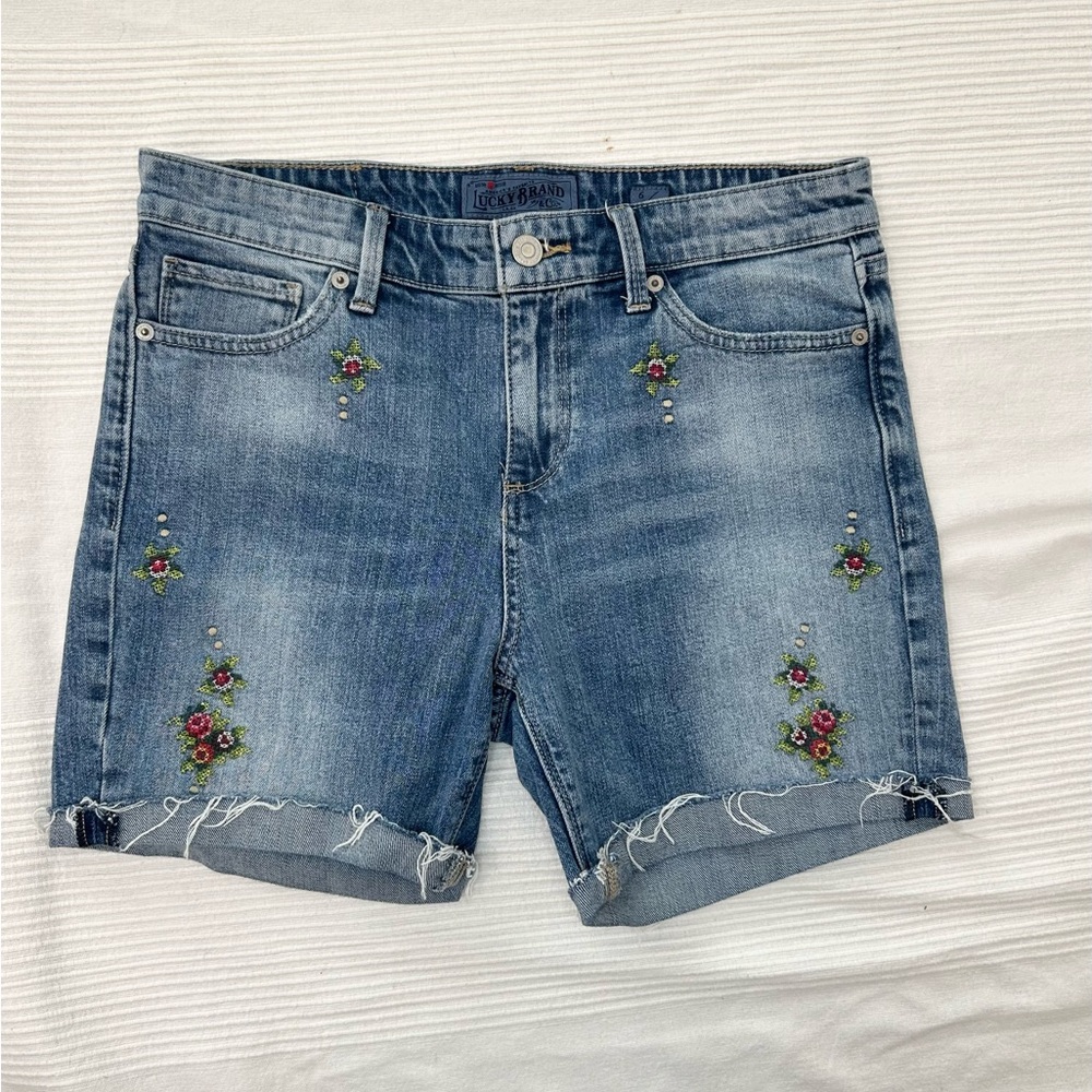 Lucky Brand Ava Skinny Embroidered Denim Women Shorts - Picture 3 of 12